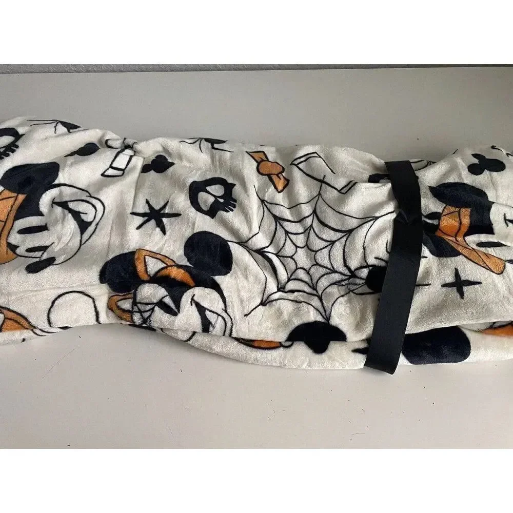 Disney Halloween Mickey Minnie Mouse Pumpkin Throw Blanket 50